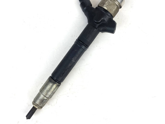 Vstřikovač 236700R050, 236700R130 Toyota RAV 4 (XA30)