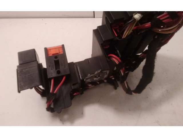 Pojistková skříňka 8K0971845A Audi A5 8T 8F 2008