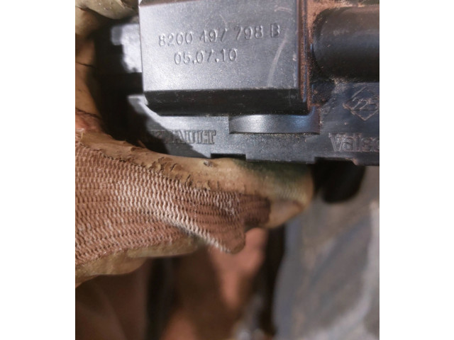 Замок багажника 8200497798B Renault Kangoo II 2008 - 2014 года