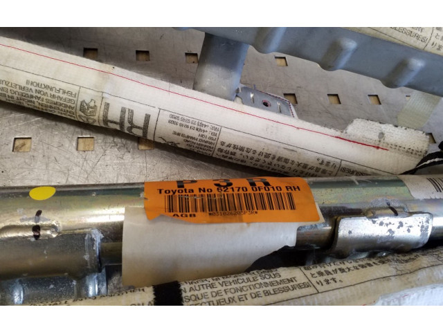 Боковая подушка безопасности 621700F010RH   Toyota Corolla Verso AR10