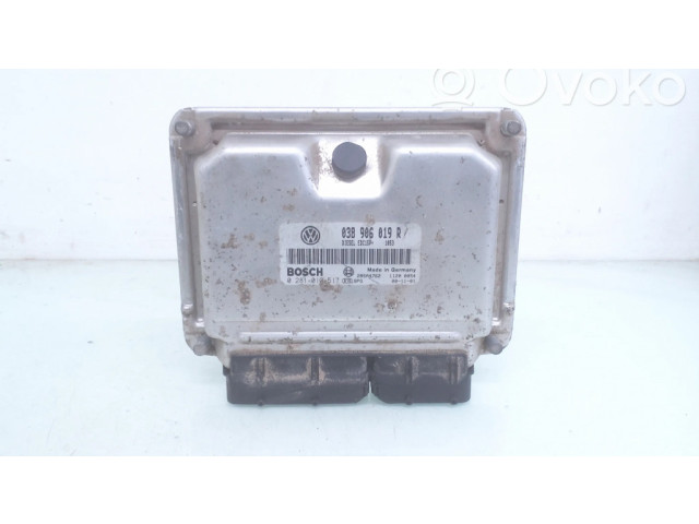 Блок управления двигателя 038906019R, 0281010517   Skoda Octavia Mk1 (1U)