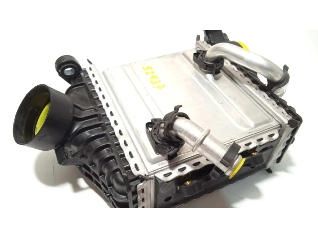 Интеркулер  A6540904101   Aston Martin DB9 