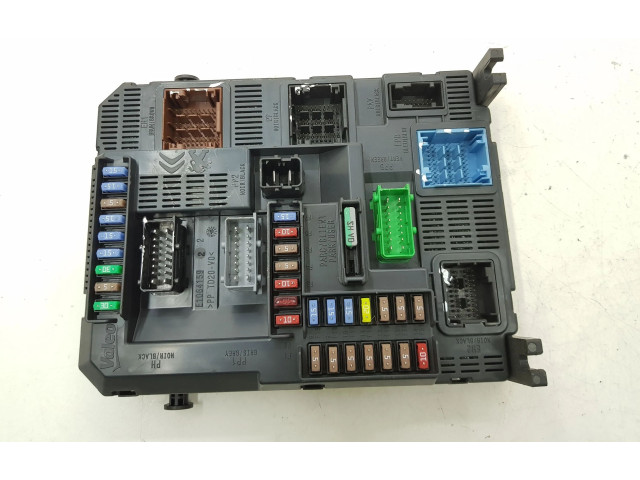 Блок предохранителей 9807532080   Peugeot 2008 I    