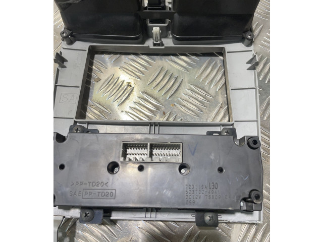 Блок управления климат-контролем    Subaru Forester SG