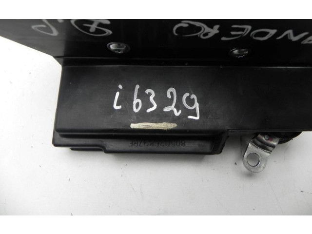 Zámek zadních dveří 805026897RF, I6329 Dacia Sandero 2014