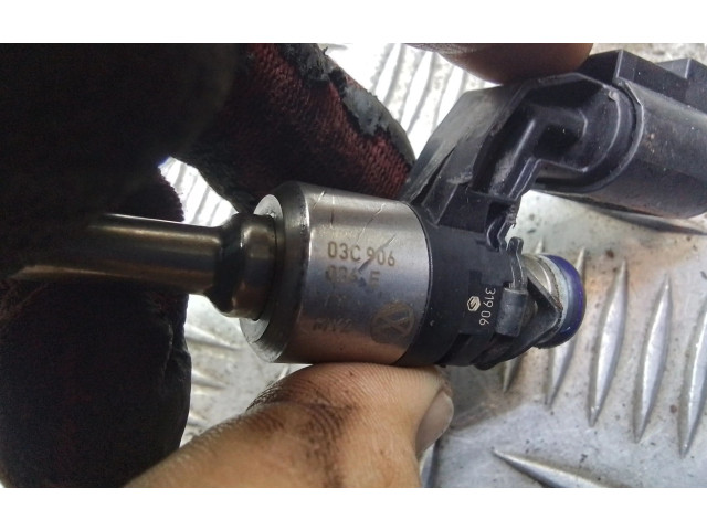 Форсунка 03C906036E Volkswagen Golf Cross BMY