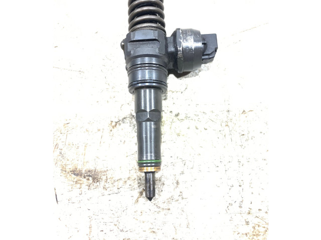 Форсунка 038130073AJ, 038130073J    Volkswagen Touran I   