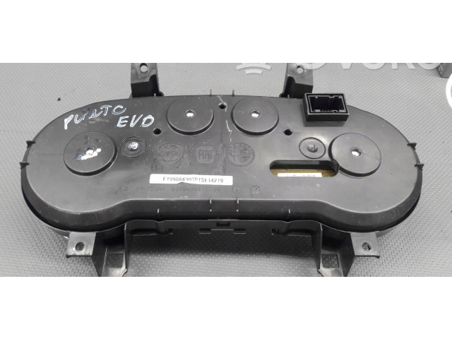 Přístrojová deska Fiat Punto Evo 2011