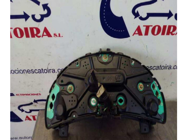 Панель приборов 1410008988026   Opel Combo C       