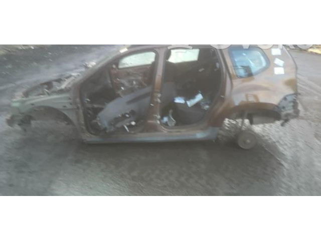 Зеркало электрическое        Dacia Duster  2010 - 2017 года   