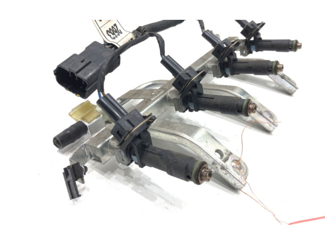 Топливная рампа 25186566   Chevrolet Spark  