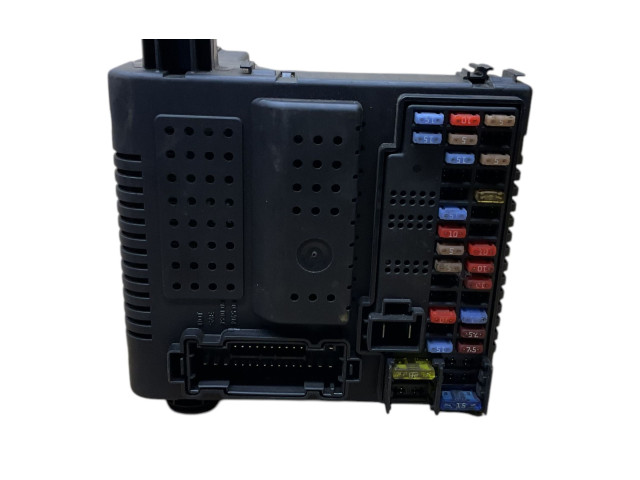 Pojistková skříňka 28062211, 30786476 Volvo XC90 2009