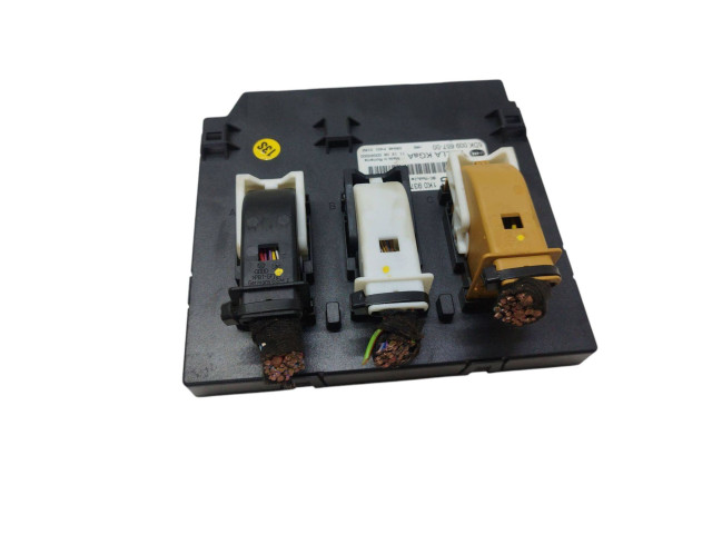 Блок комфорта 1K0937086F, 5DK00965700 Skoda Octavia Mk2 (1Z)