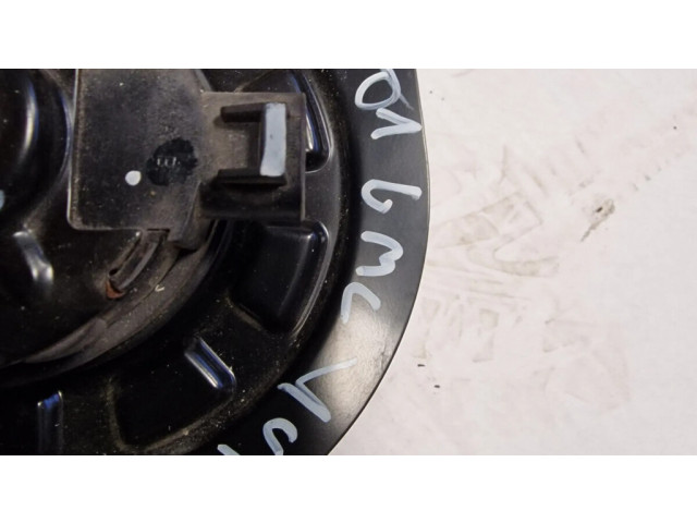 Вентилятор печки    52479889   Chevrolet Tahoe