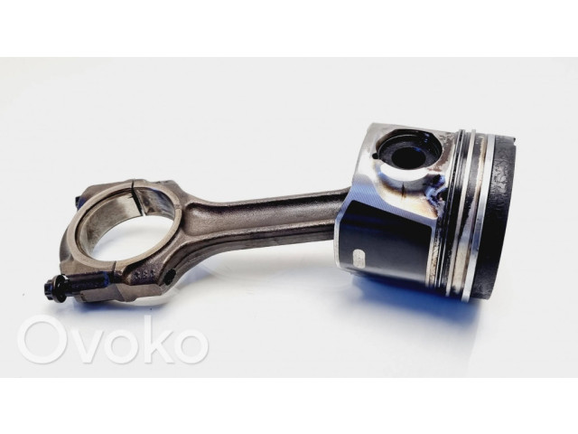  Поршень с шатуном    Citroen Jumper для дизельного двигателя 2.2