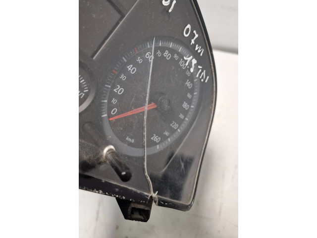 Přístrojová deska Volkswagen Caddy 2007 2K0920842E, V0011000