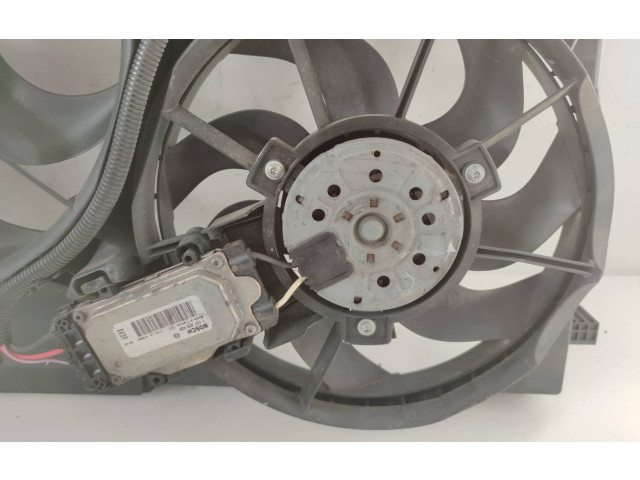 Вентилятор радиатора 30792924, 035104003 Volvo V70