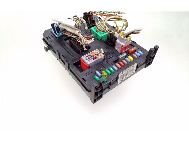 Блок предохранителей 9661940480 Citroen C4 I