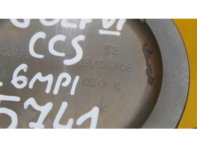  Поршень с шатуном    Volkswagen Golf VI  