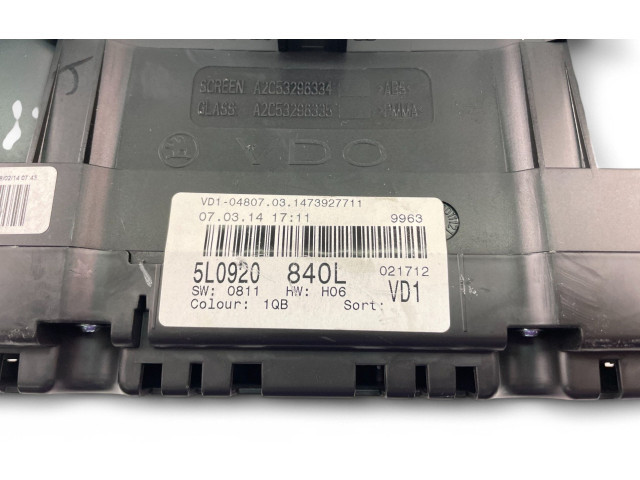Спидометр (приборный щиток) 5L0920840L Skoda Yeti (5L)