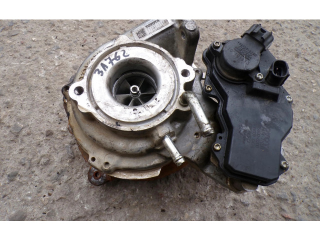 Турбина Toyota Land Cruiser J300 17201-11100