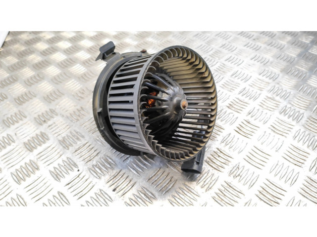 Вентилятор печки    N106415P   Dacia Duster