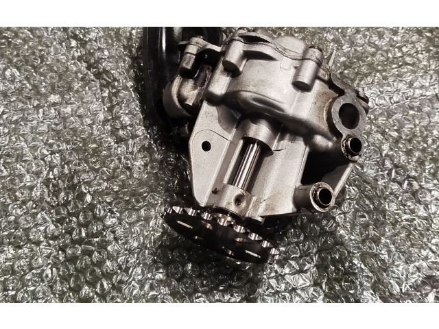 Масляный насос   150001650R, 150507100R  Renault Trafic III (X82) 