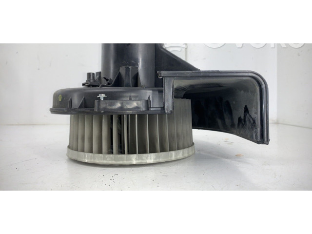 Вентилятор печки    6R1819015A   Skoda Fabia Mk2 (5J)