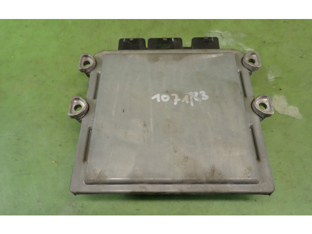 Блок управления двигателем Блок управления Citroen C2