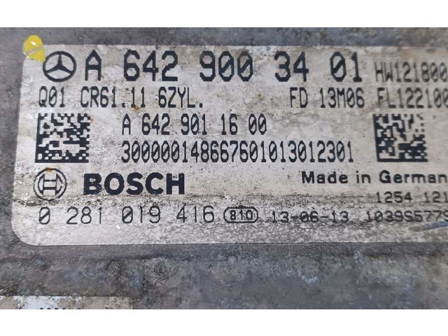 Блок управления двигателем ECU A6429003401, A6429011600   Mrcedes-Benz E A207