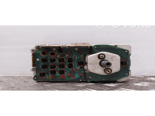 Přístrojová deska Renault Express 1991