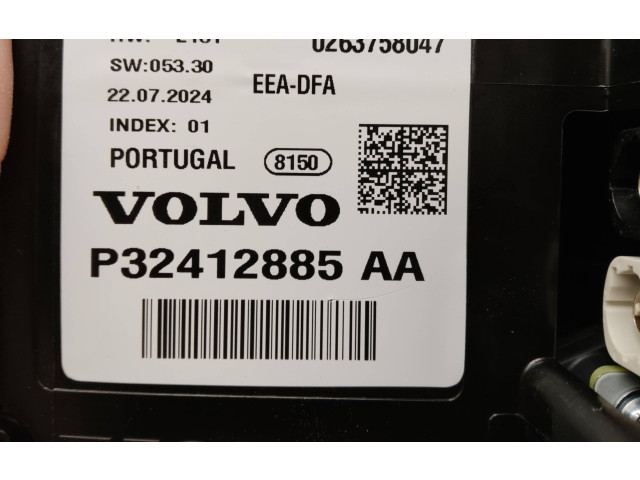 Přístrojová deska Volvo V60 2024 P32412885AA, 01271185