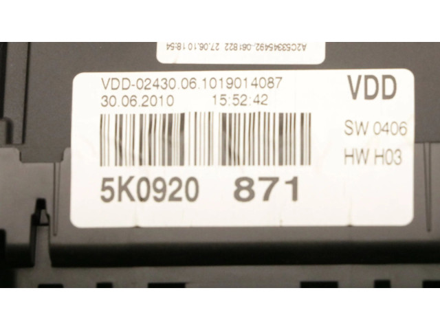 Панель приборов 5K0920871 Volkswagen Golf VI