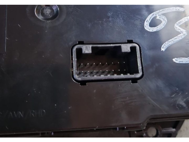 Блок управления климат-контролем    KIA Sportage