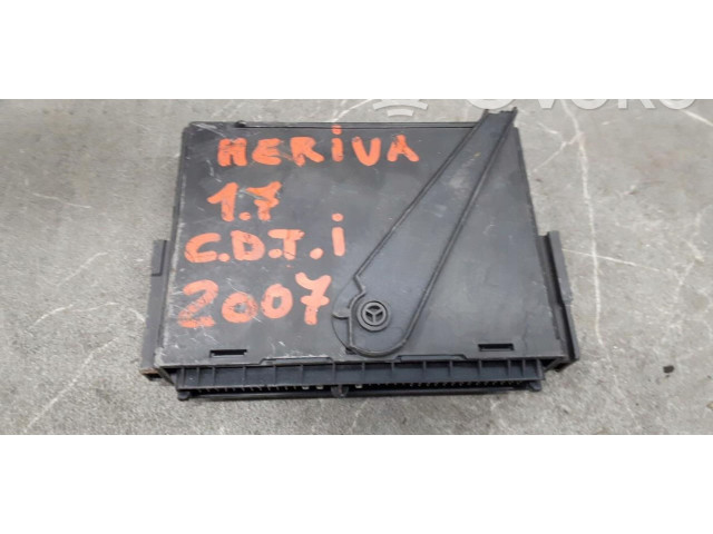 Блок комфорта 13247085 Opel Meriva A