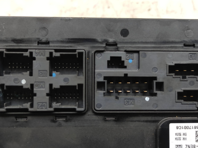 Блок предохранителей 2115454301   Mercedes-Benz E W211    