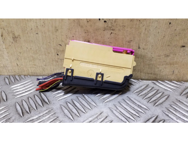 Pojistková skříňka 4F1941824A Audi A6 C7 2012