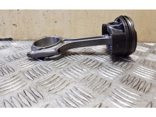  Поршень с шатуном  31460828  Volvo XC90 для бензинового / Электричество двигателя 2.0