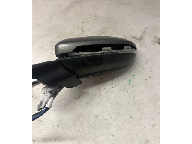 Зеркало электрическое Volkswagen Golf VII 2013 - 2019 года