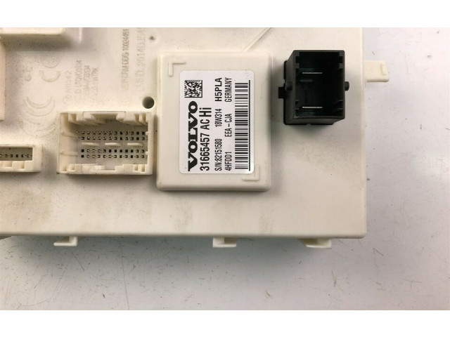 Блок предохранителей 31665457AC, K924 Volvo XC40