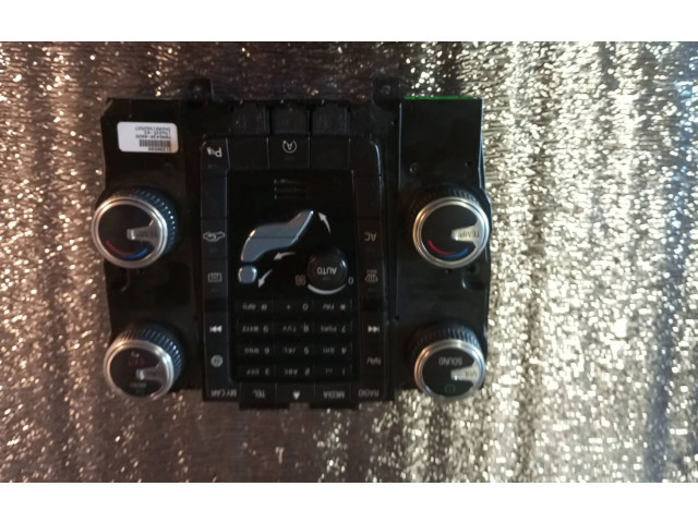 Блок управления климат-контролем 31398588, SN2001562527   Volvo V60