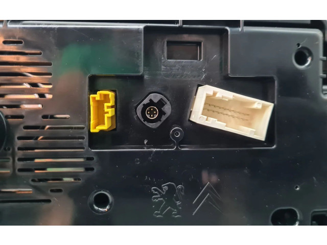 Přístrojová deska  Citroen SpaceTourer XL 2022 9835011180, 1042XX04EH6Y  