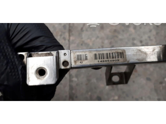 Vstřikovací lišta 143894902 BMW 5 E39