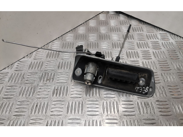 Zámek zadních dveří 7H0827161A Volkswagen Caddy 2009