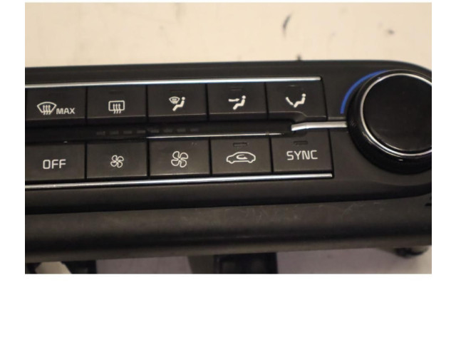 Блок управления климат-контролем 97250-J7301   KIA Xceed