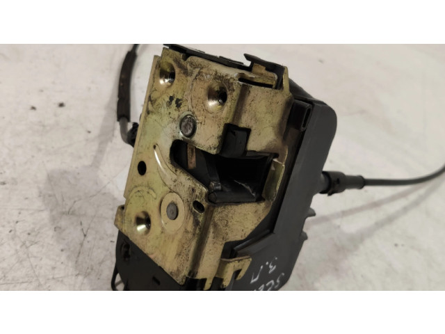 Задний замок