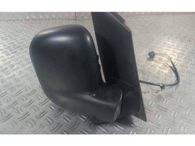 Zpětné zrcátko  Volkswagen Caddy 2005    