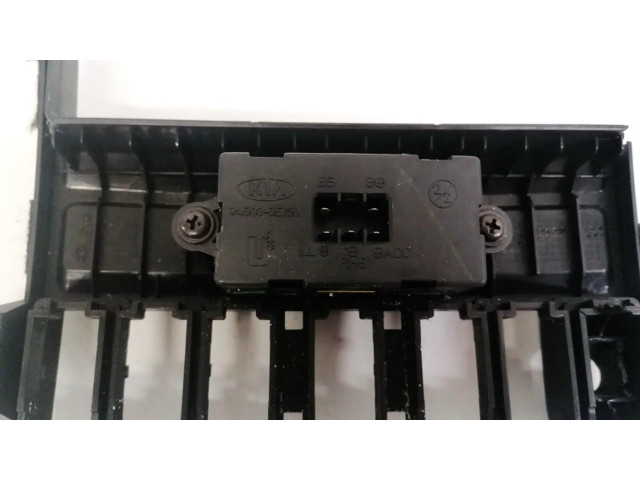 Дисплей    945003e150, 94500-3e150   KIA Sorento