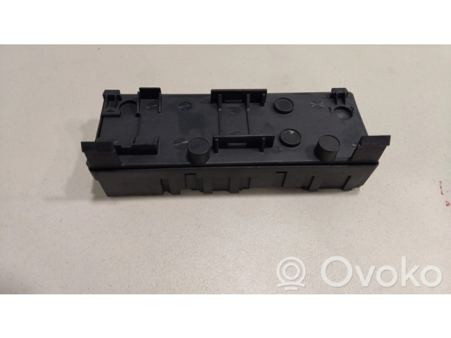 Блок управления крышки багажника