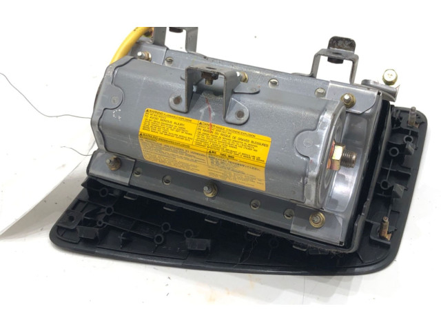 Подушка безопасности пассажира Mitsubishi Outlander